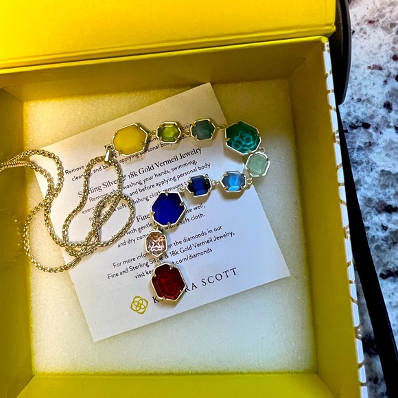 NWT Kendra Scott Darrell Necklace Ombré Stones Yellow Gold STUNNING & Amazing! - Picture 10 of 17